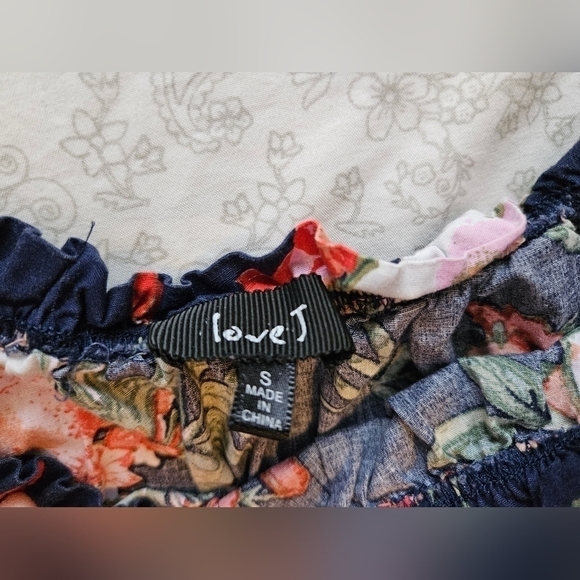 Love J crop top size small - Picture 6 of 6
